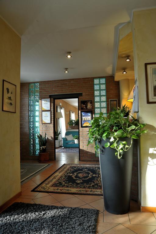 Hotel Parco Castelvetro Piacentino Екстериор снимка